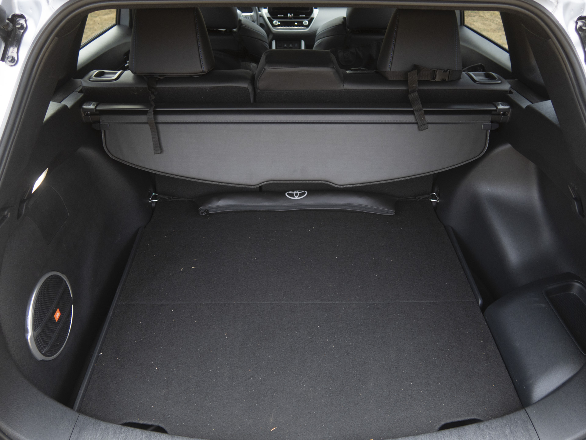 Kurgo pet travel accessories for Toyota Kurgo-brand pet travel accessories compatible with the Toyota Corolla Cross, enhancing pet safety and comfort.