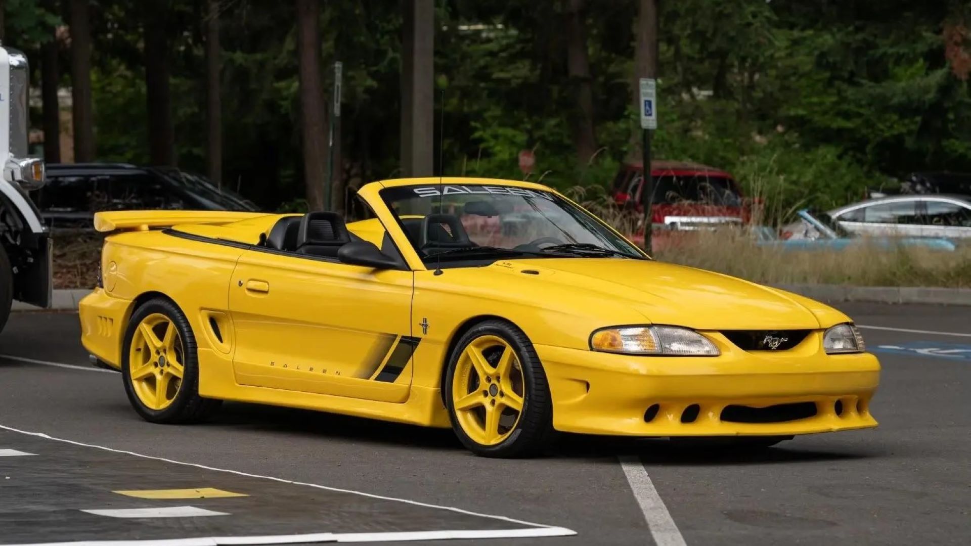 Saleen S351 Mustang | Supercharged V8