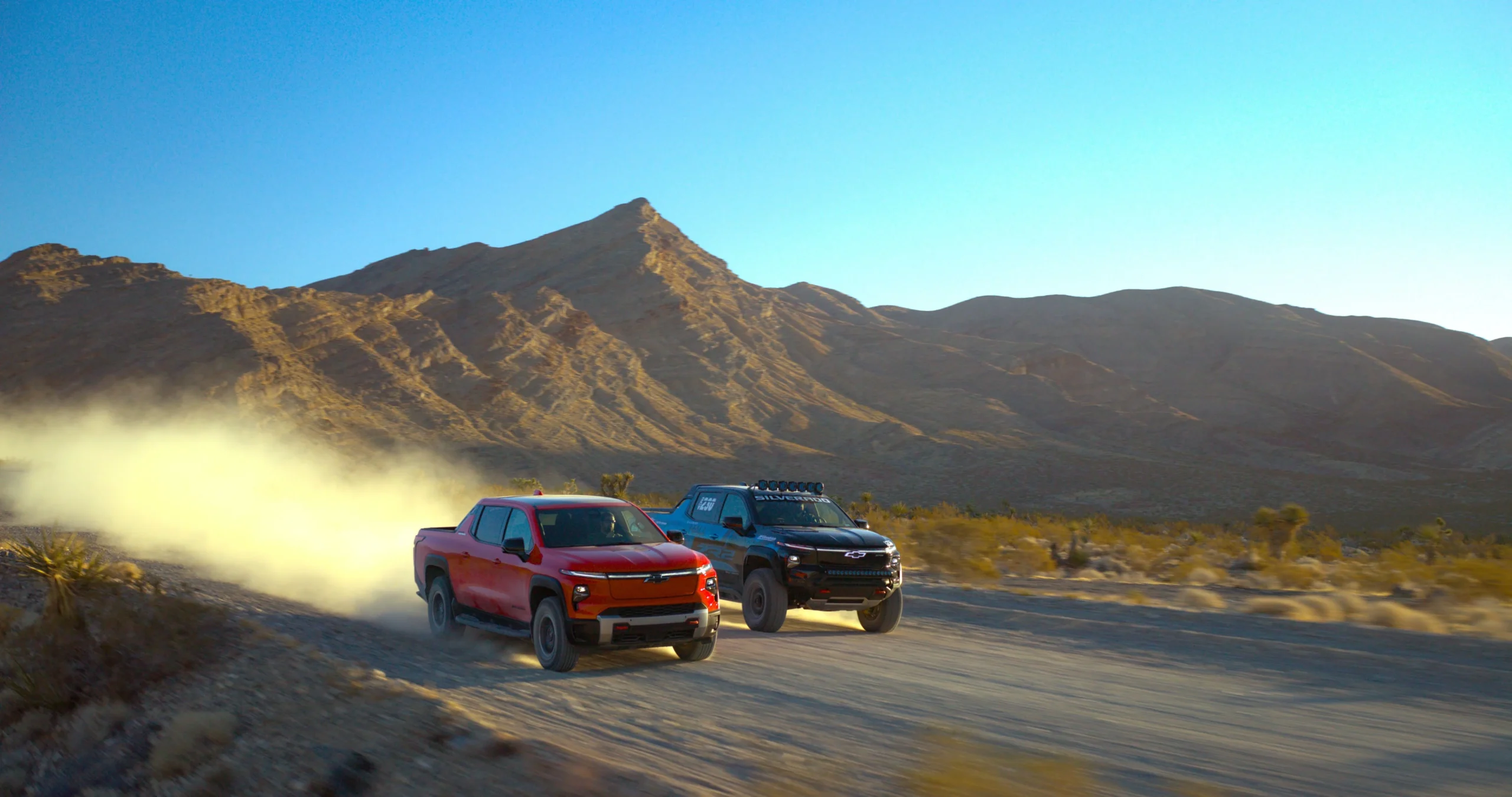 Silverado EV ZR2 | Electric Truck Racing and Trail Boss Preview