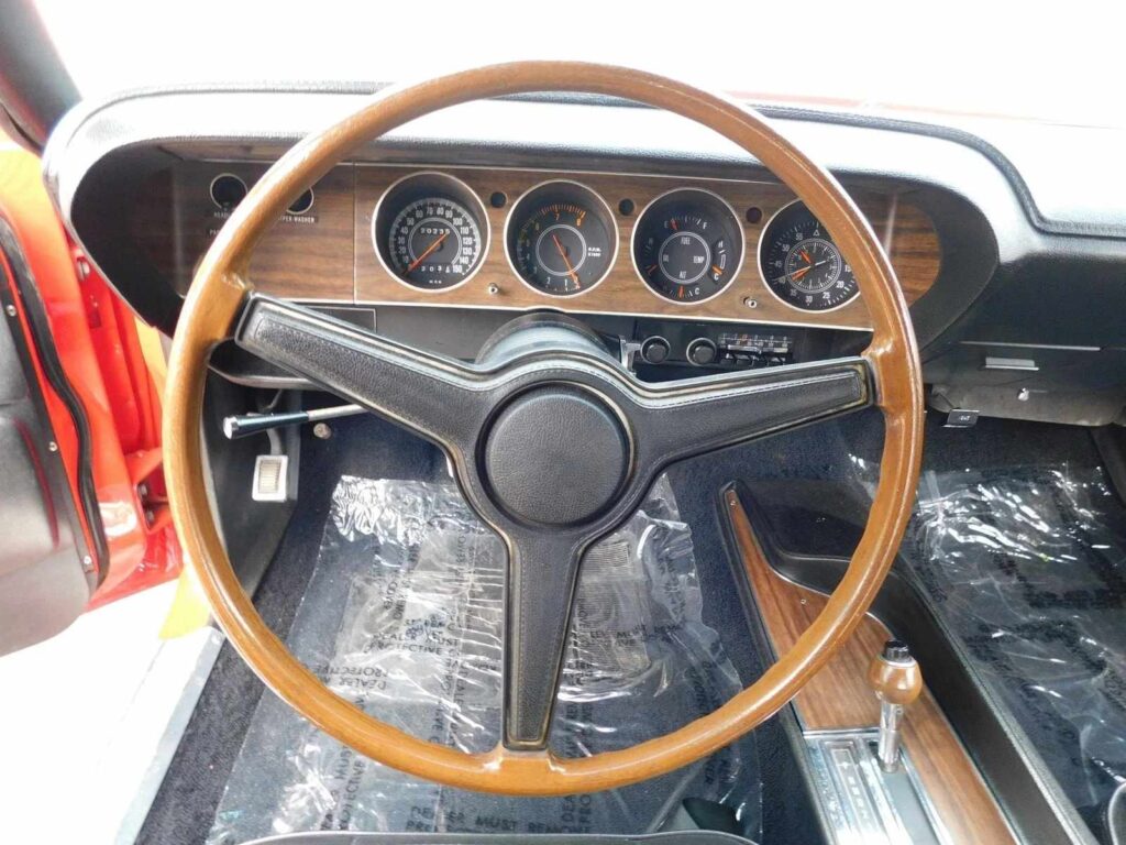 1970 Dodge Challenger R/T 440 Six-Pack with Super Track Pack for Sale