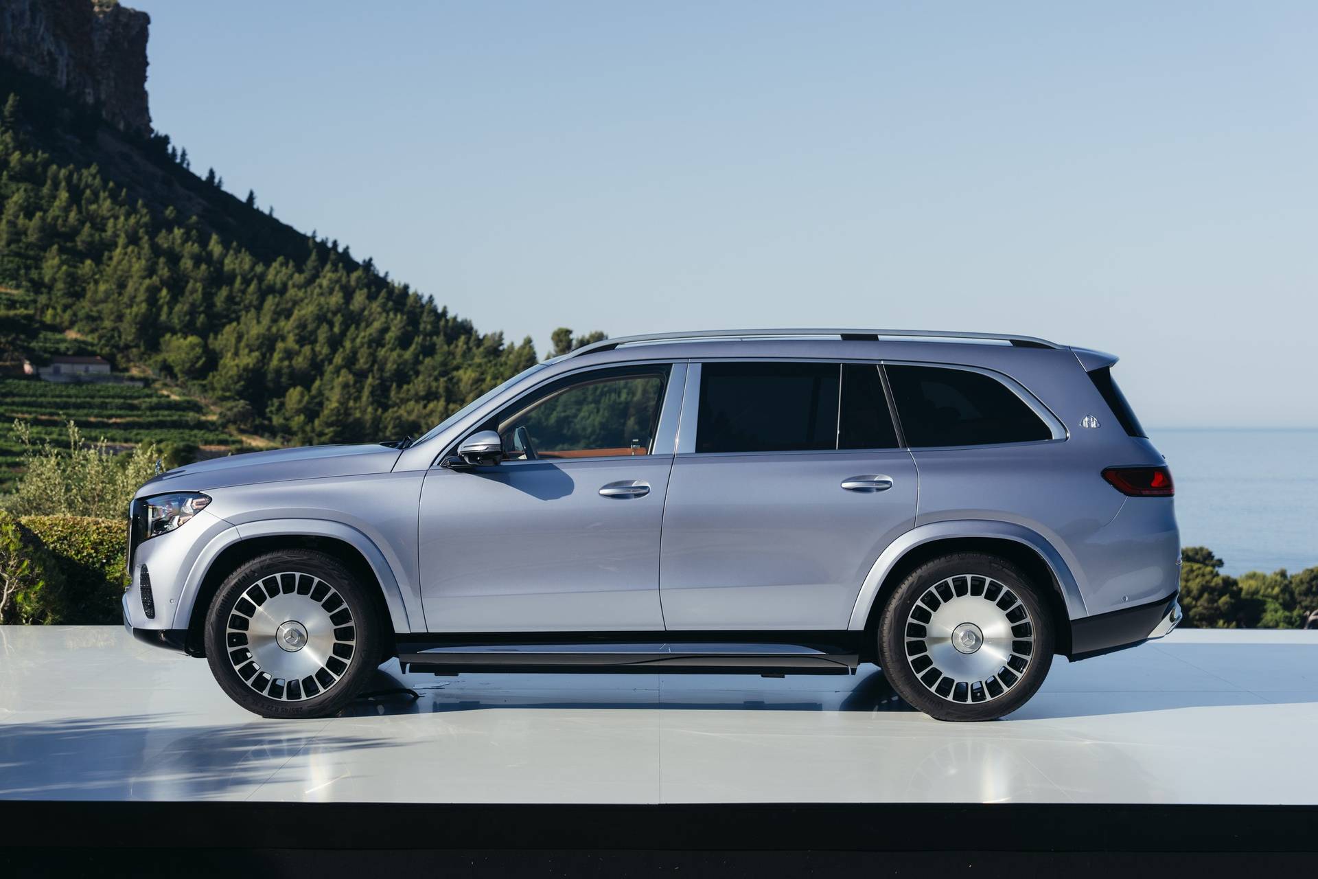 2027 Mercedes-Maybach GLS 680 Facelift Unveiled With 603-HP V8