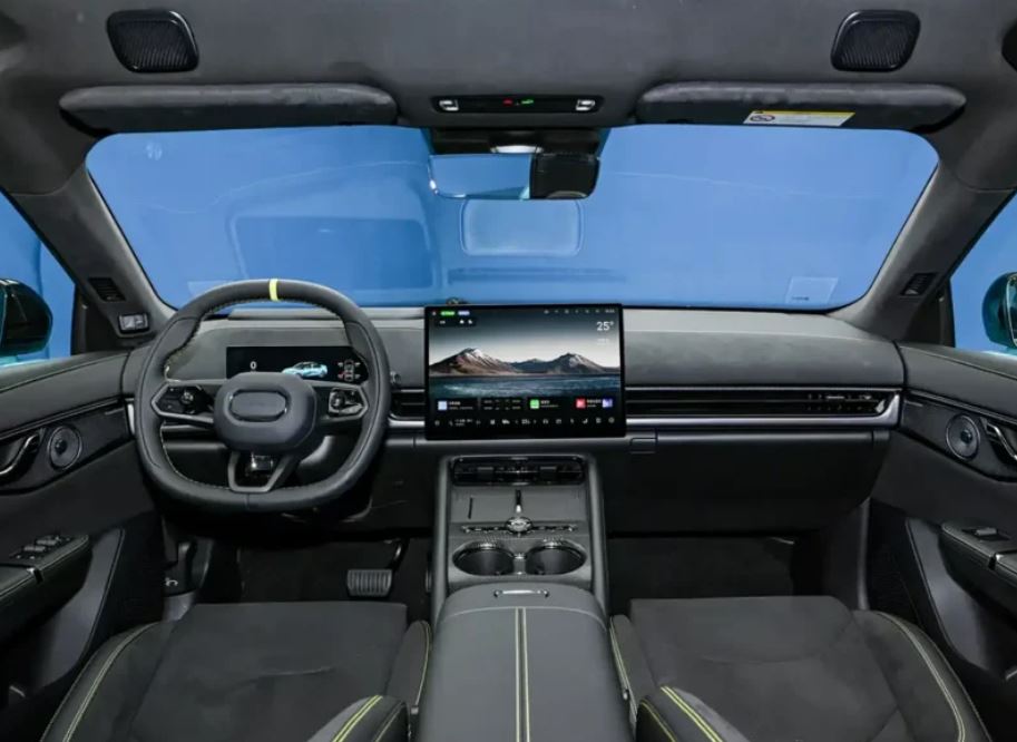Lynk & Co 07 GT Wagon Specs, Price, and Performance