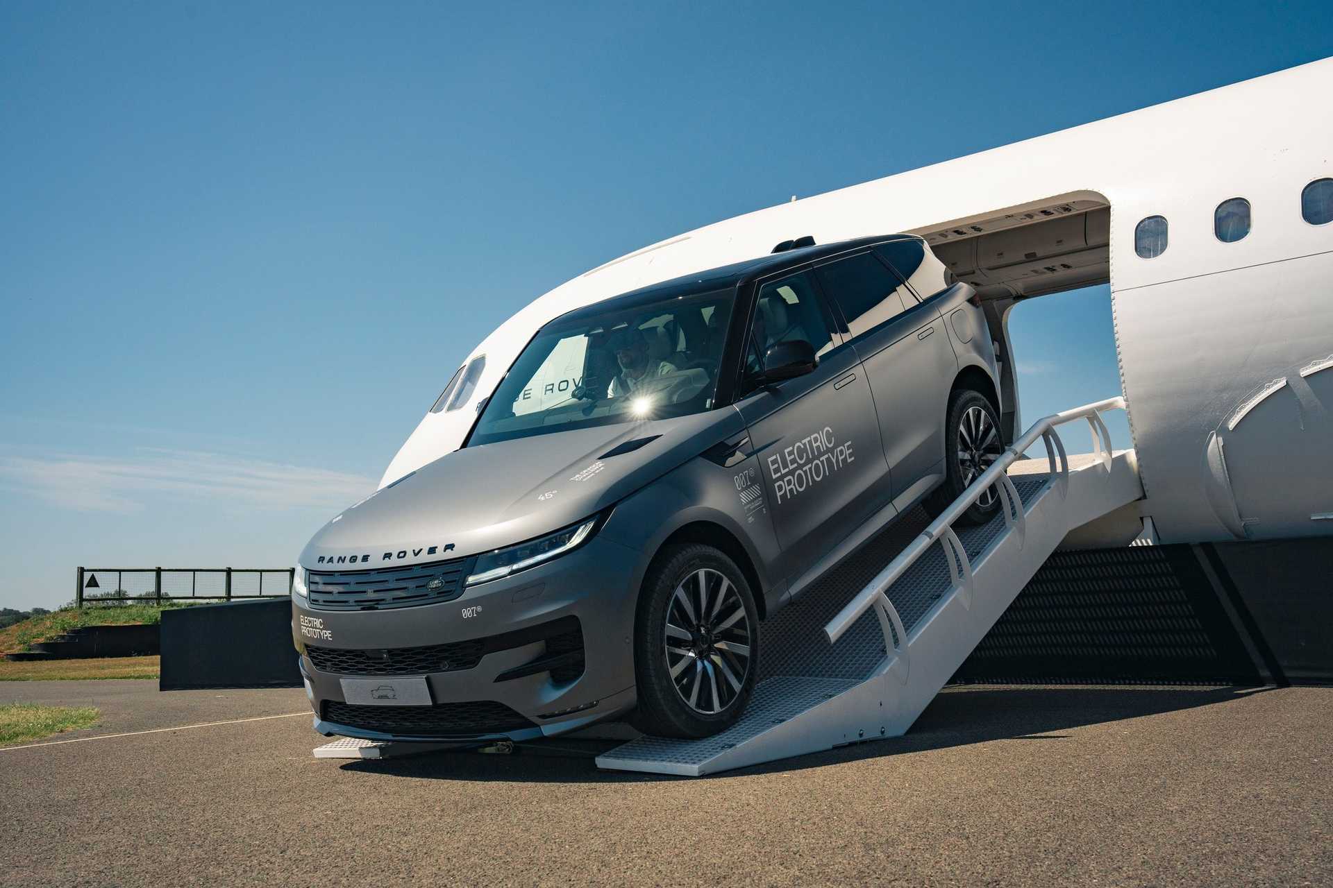 Range Rover Sport Electric Prototype Climbs Stairs at Goodwood 2026