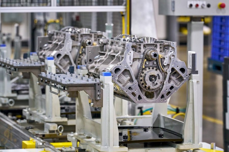 2027 GM Gen-Six Small-Block V8 Engines: LS6, Towing Specs, and Technical Details
